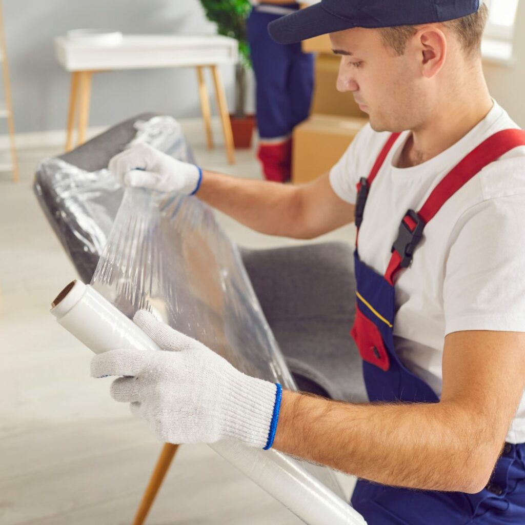 خدمات تغليف الأثاث بالكويت